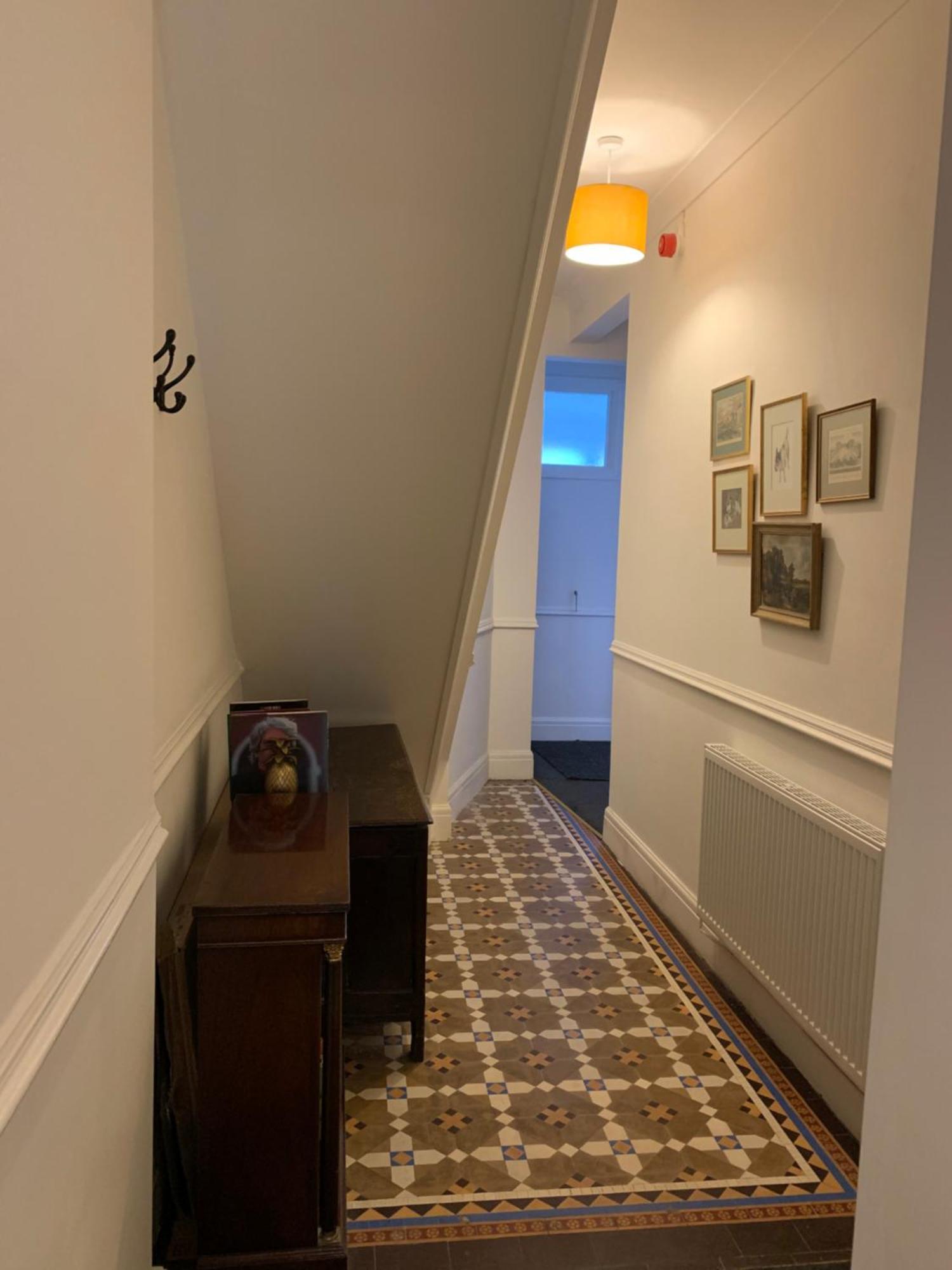 Apartment Ground Floor 2 Bedroom Garden